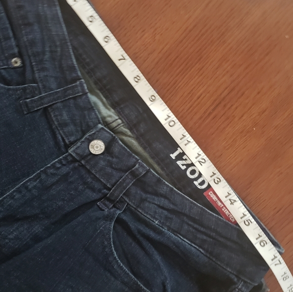 34/36 IZOD COMFORT STRETCH STRAIGHT FIT JEANS - Picture 5 of 6